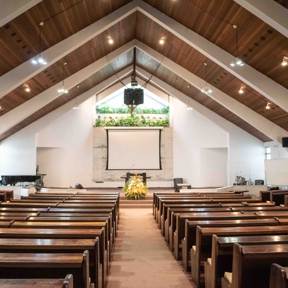 interior-of-a-korean-church-2022-11-01-01-46-39-utc